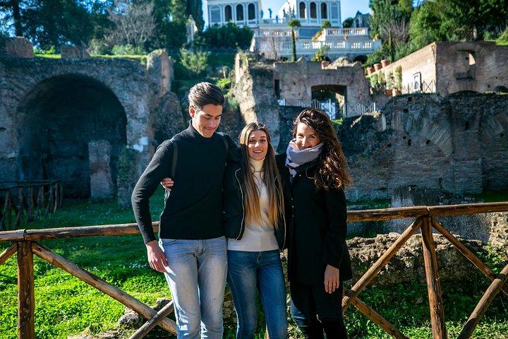 Private Guided Tour of Rome City Highlights Coliseum and Forums
