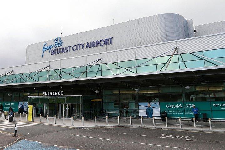 Transfer privado de chegada em Belfast - Aeroporto da cidade de Belfast para Belfast Hotel / Accomm