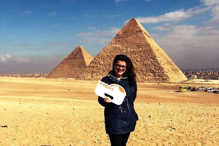 Tour privato di mezza giornata alle Piramidi di Giza dal Cairo