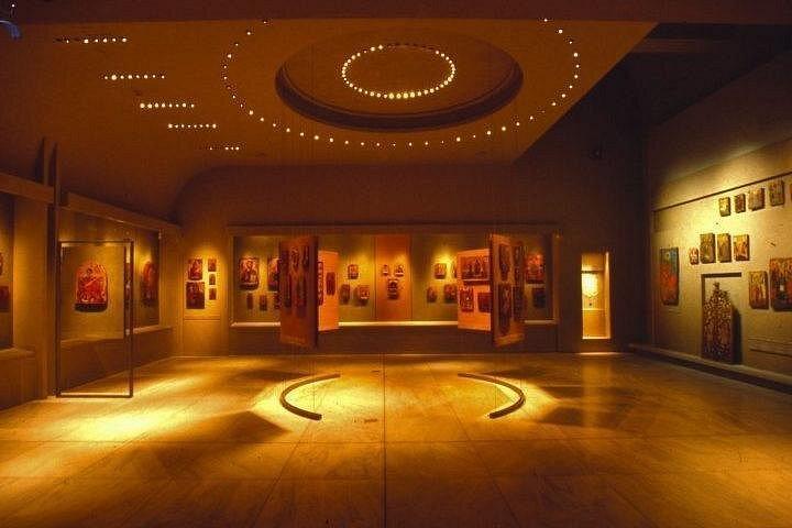 アテネからマケドニアへのメルセデスプライベートツアーアレキサンダー大王に会う