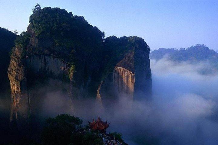 2-dagars Mountain Wuyi privat flexibel tur från Xiamen med Bullet Train