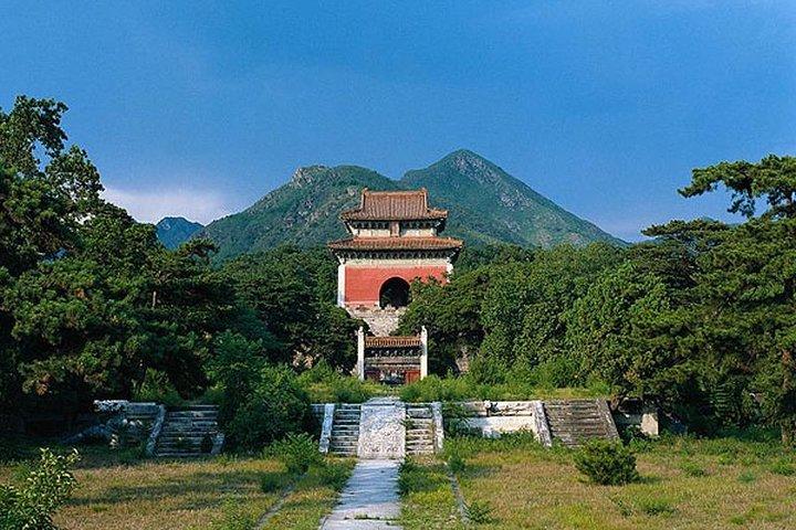 Excursão de um dia a Pequim - Grande Muralha de Badaling, Estrada Sagrada e Túmulos Ming
