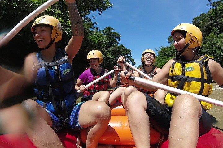 Wild Waters : Rio Avventura di Rafting sulle Acque Bianche