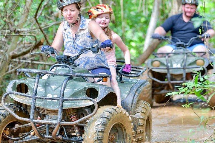 プライベート送迎サービス付きプーケットATV 1時間