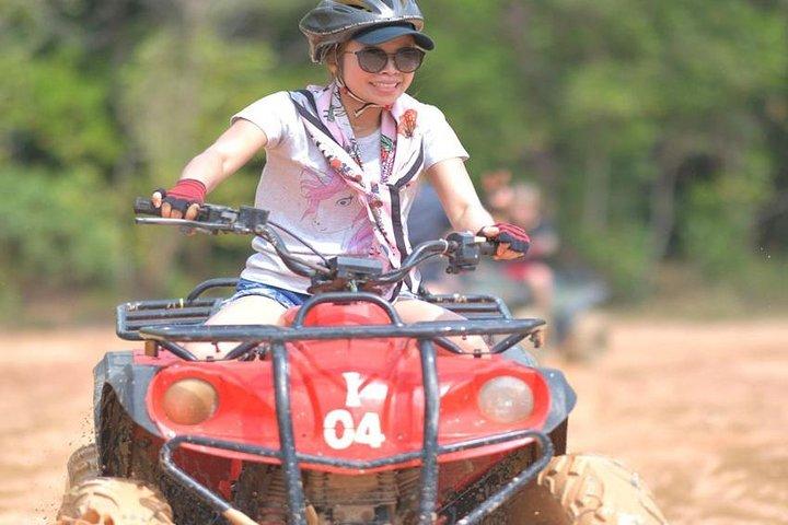 プライベート送迎サービス付きプーケットATV 1時間
