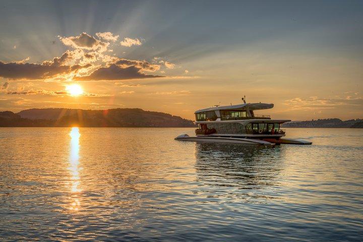 Meer van Luzern 1 uur durende catamarancruise
