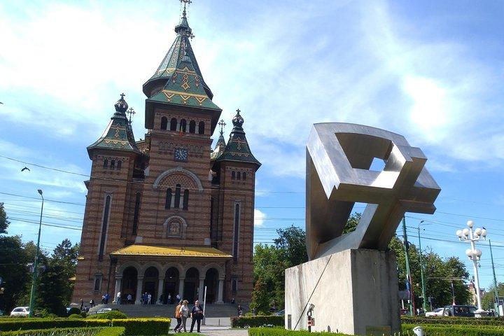 Le grand tour des âges communistes à Timisoara