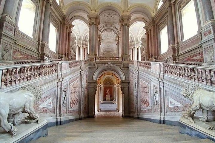 Day Trip from Naples: Royal Palace of Caserta and Naples - private tour