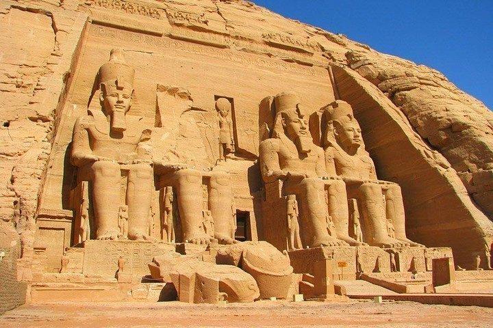 Excursion privée d'une journée à Abu Simbel au départ d'Assouan
