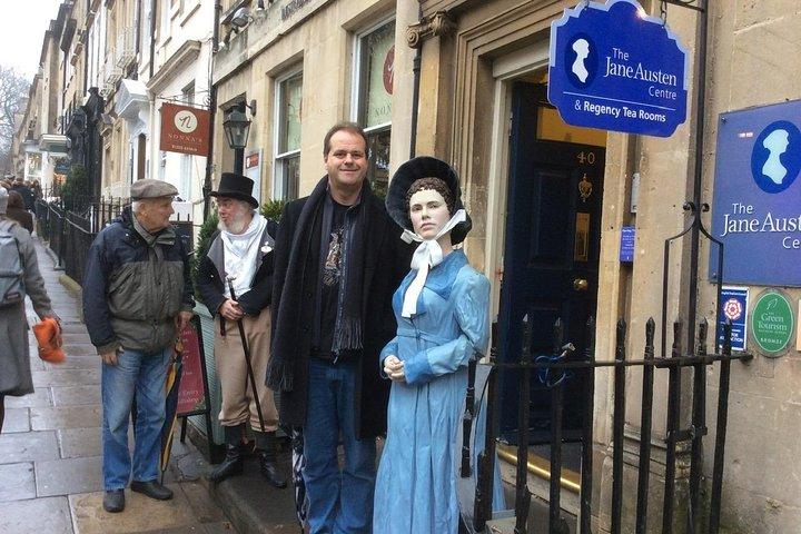 バース&レイコックビレッジを探索する: ロンドンからのプライベート日帰り旅行