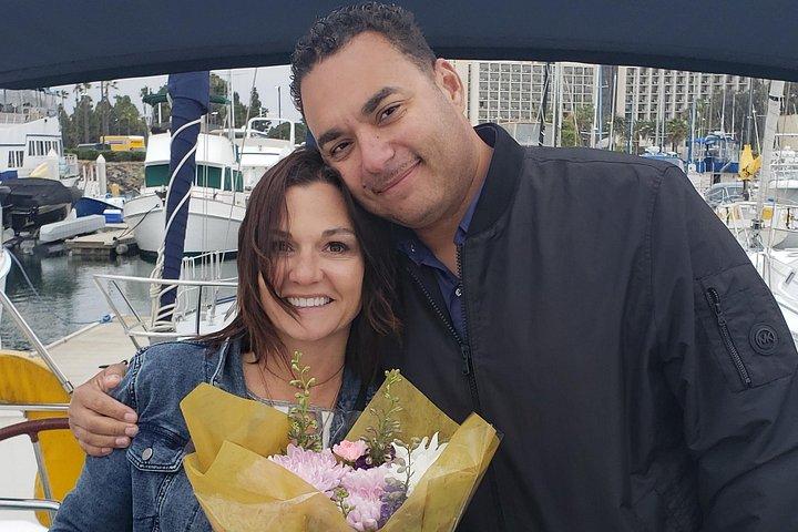 Sunset sejl langs San Diego Skyline