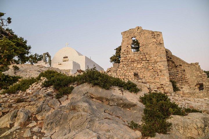 Wine Tasting and Romantic sunset in Monolithos