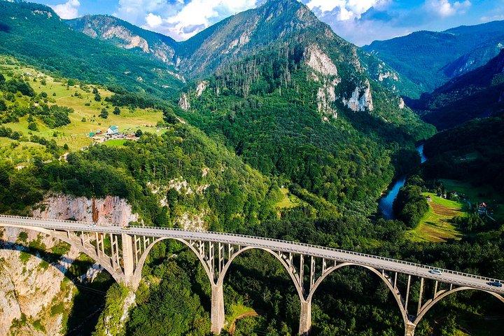 Nord Montenegro Tour: Žabljak - NP Durmitor - Black Lake - Đurđevića Tara Bridge