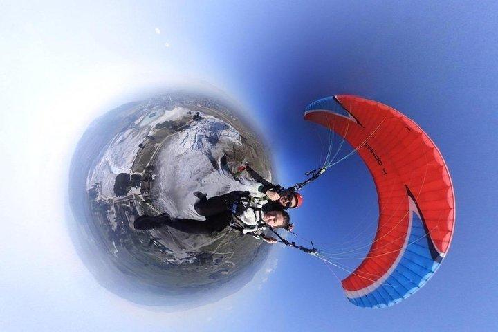 Paragliding-Tour durch Pamukkale