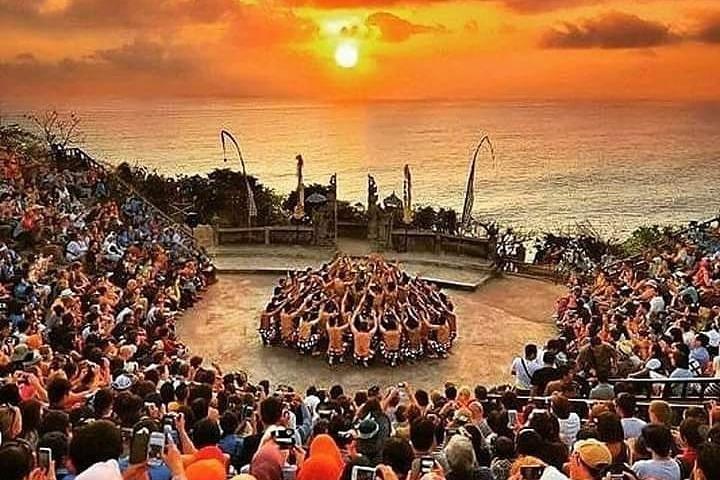 Kecak fire dance e uluwatu temple tour - wifi gratuito