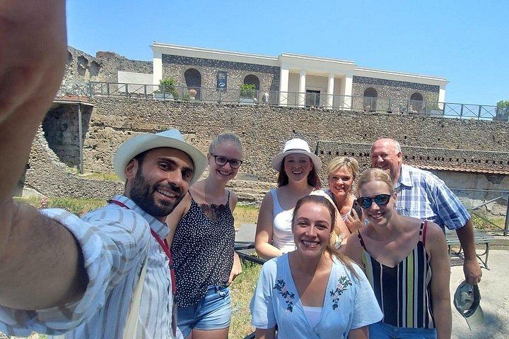 Pompeii the Ancient City (Tour+Transfer)