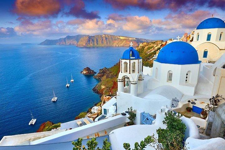 Viaje compartido de diamantes por la mañana a Santorini a través de Hot Springs y White Beach