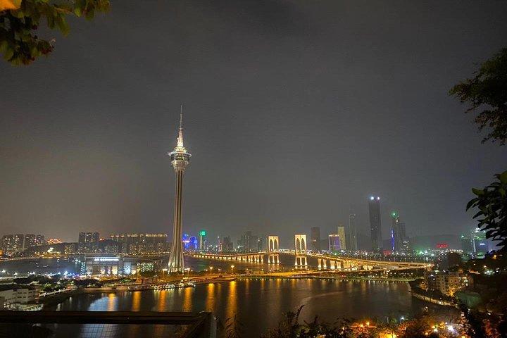 Exclusieve privé-autoservice van Hong Kong naar Macau"