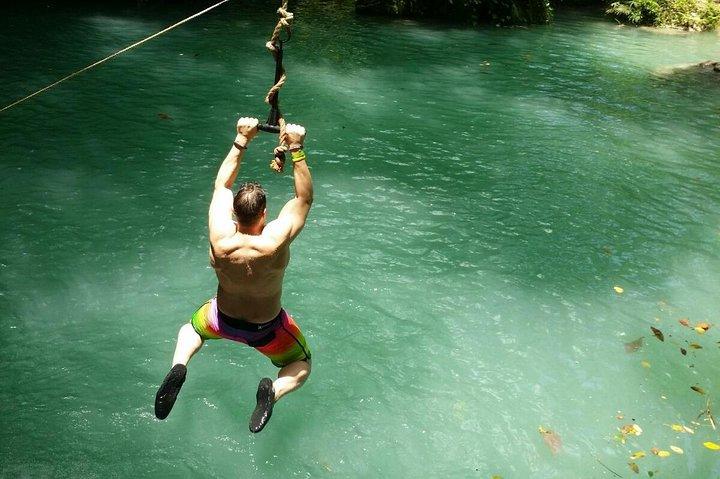 Blue Hole e River Tubing di Ocho Rios