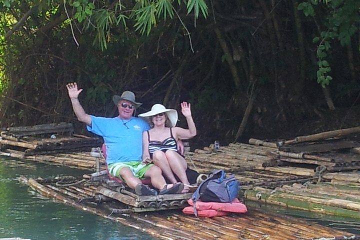 Excursión privada de medio día en balsa a Martha Brae desde Falmouth