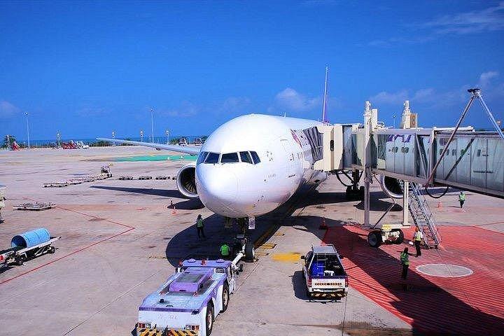 プライベート空港到着転送：クラビのホテルから空港へ