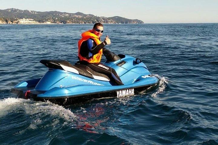 Passeio de jet ski em Lloret, Blanes e Tossa