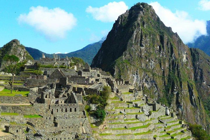 5 Dias: Cusco || Vale Sagrado || Machu Picchu || Montanha Arco-íris ||