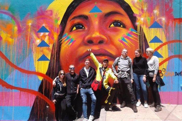 Graffiti-Tour in La Candelaria Bogotá mit Transport
