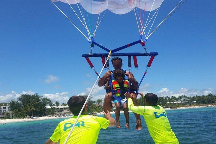 Private Catamaran with Parasailing / Snorkeling / Hooka Diving