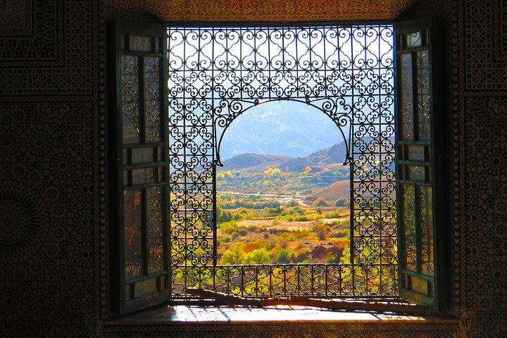 Day trip from Ouarzazate: Teloute, Ait Ben Haddou & Oasis Fint including lunch