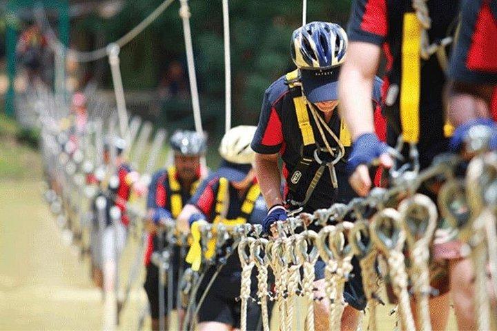 プーケットでのATV乗馬とチームビルディングアクティビティ