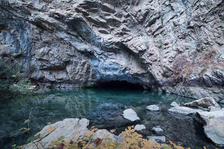 Altinbesik Cave Tour Ormana och byar