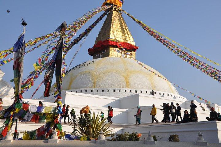 Scopri Kathmandu e la sua valle in un tour privato con una guida di lingua francese