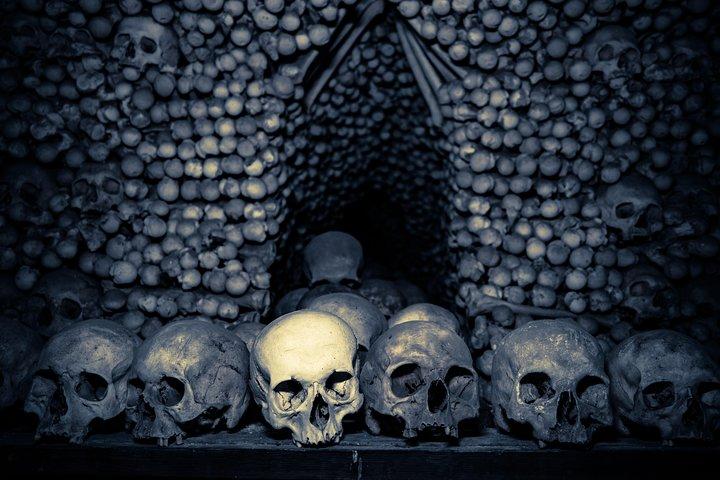 Private Kutna Hora luxury day trip from Prague with Czech castle