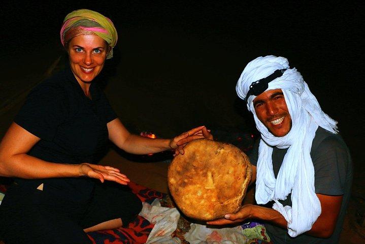 Fra Ouarzazate: Privat 12-dages-vandring i Draa Valley og Erg Chegaga klitter