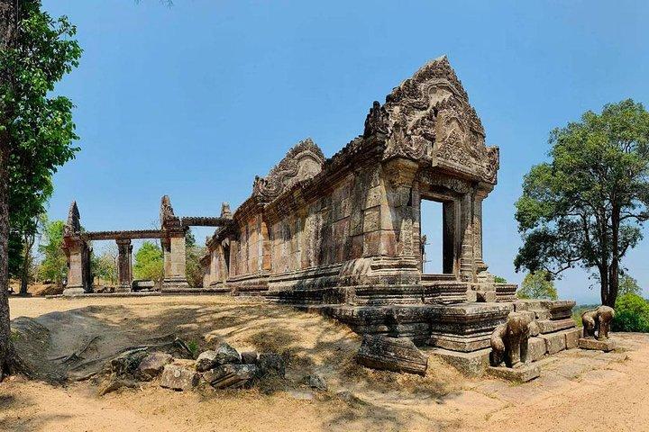 Preah Vihear と Koh Ker グループの 1 日プライベート ツアー