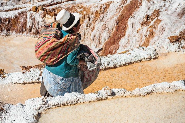 Excursion to Moray & Maras - Salt Mines with visit centre textil.
