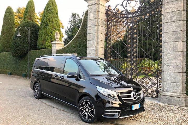 Transfert privé: de Naples (hôtel-aéroport-gare) à Amalfi (hôtel)