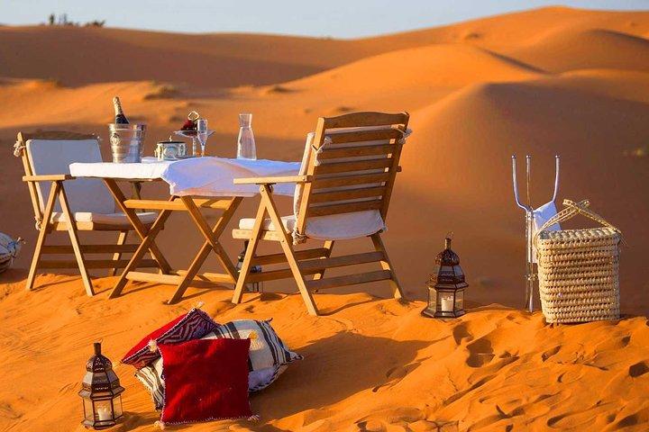 Visite privée de 4 jours de Marrakech au désert de Merzouga