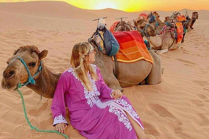 Visite privée de 4 jours de Marrakech au désert de Merzouga