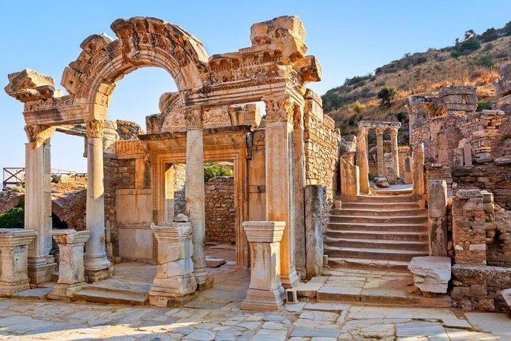 Kusadasi Port til Selcuk Ephesus og Mary House Privat Tour