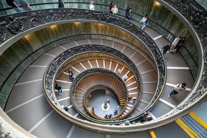 Skip-the-Line Vatican and Sistine Chapel Tour with Private Guide