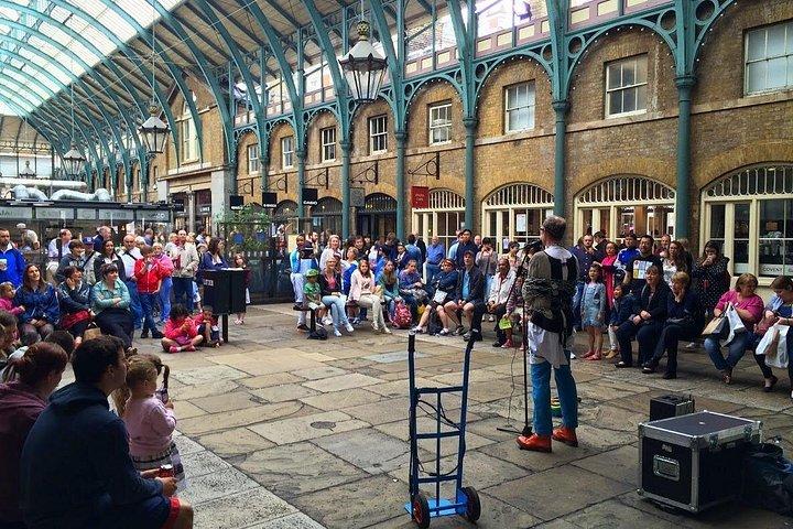 ロンドンウエストエンドとロイヤルオペラハウスのプライベートウォーキングツアー