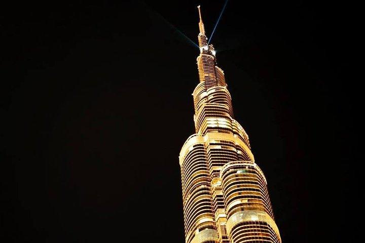 Genießen Sie Burj Khalifa mit Abendessen in einem der Tower-Restaurants