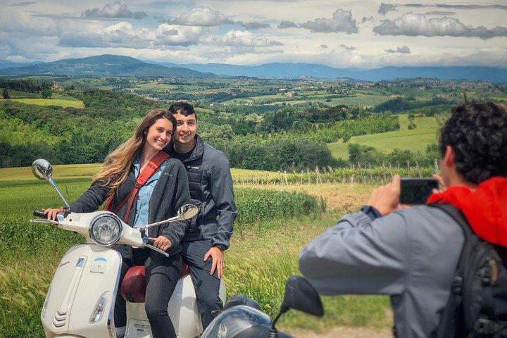 Toscane Sunset Vespa Tour