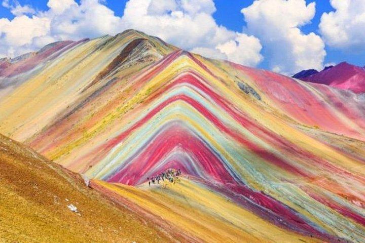 Tour della Montagna Arcobaleno a Cusco Trekking guidato di un'intera giornata