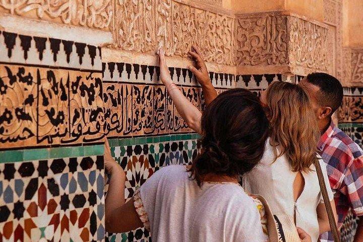 Marrakech-oplevelse: Halvdagsvandring med ekspertguide