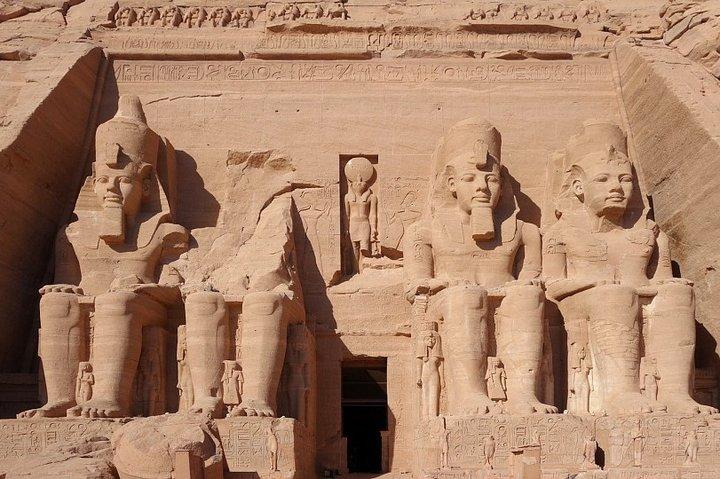 Gita di un giorno privato ad Abu Simbel da Assuan
