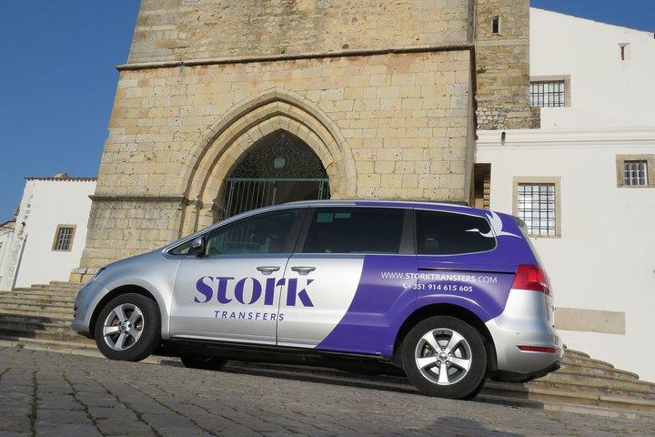 Transfer privado do Aeroporto de Faro para Vilamoura (até 4 pessoas)