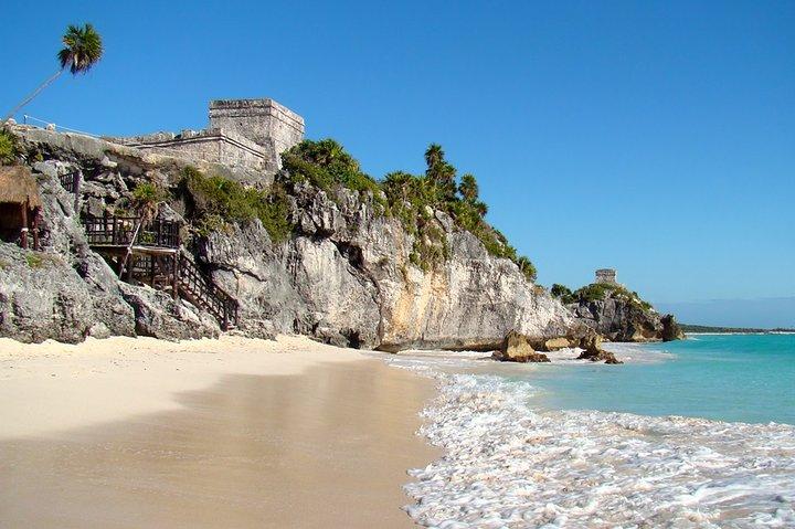 Tour to visit the archeological site of Tulum, Coba and a Cenote in one day